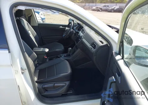 2018 Volkswagen Tiguan 2.0T Se/2.0T Sel из США, поврежденный, VIN 3VV2B7AXXJM123215